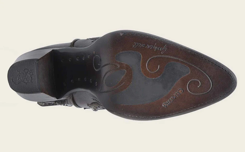 Ankle embroidered honey bootie