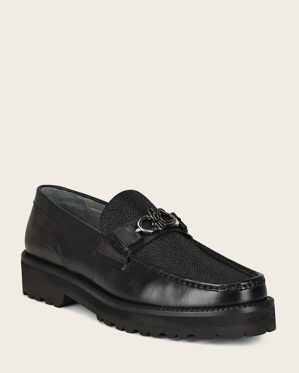 Mocasin black stingray shoe 9 Mocasin black stingray shoe