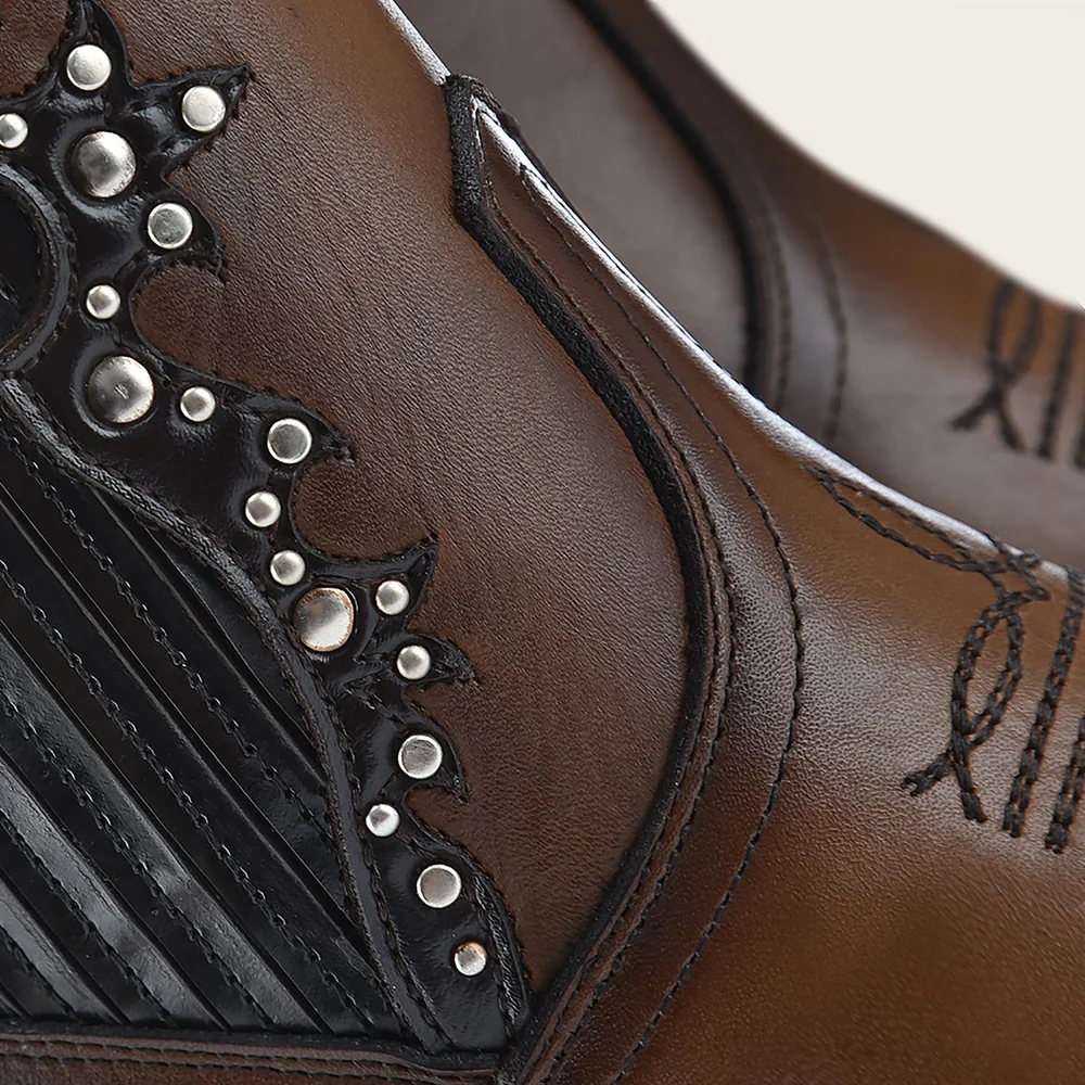 Ankle western style with studs brown bootie