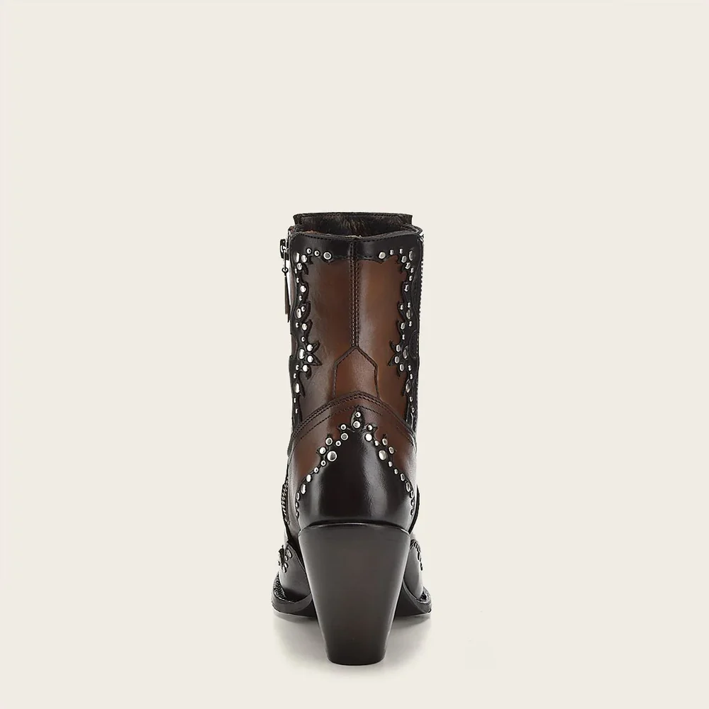 Ankle western style with studs brown bootie