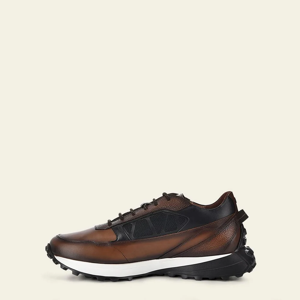 Sneakers brown weightless sole bovine leather