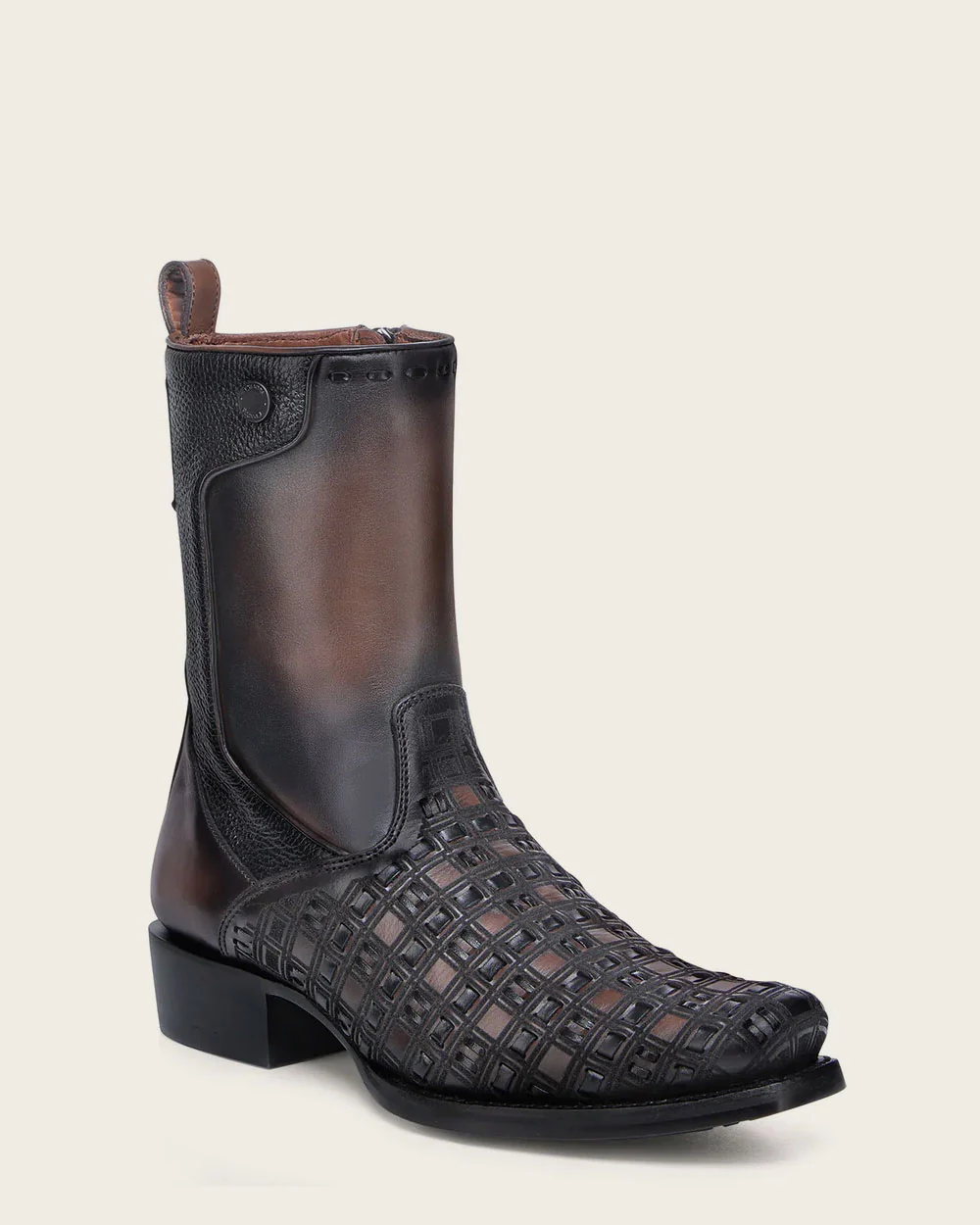 Urban decorated brown boot