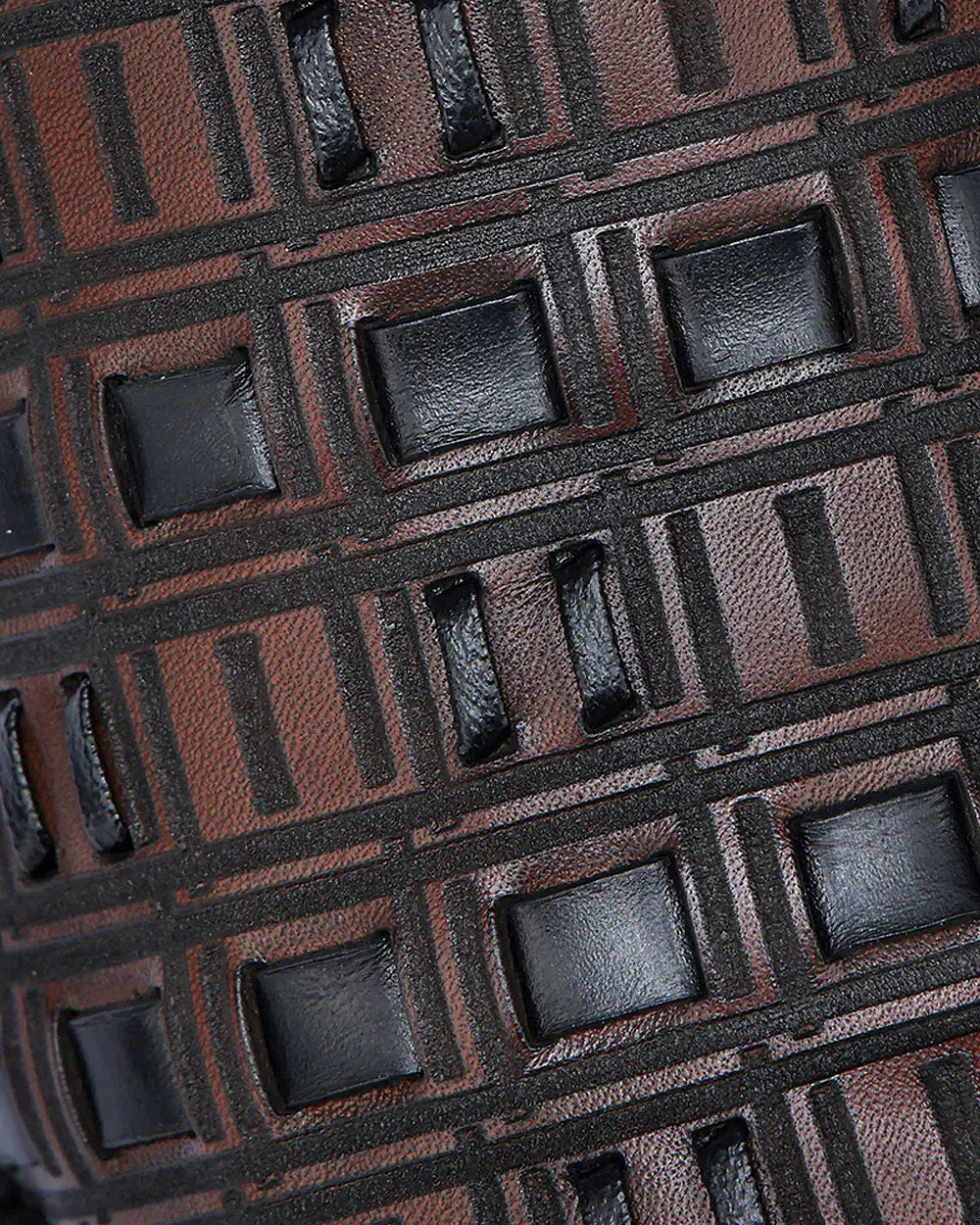 Urban decorated brown boot