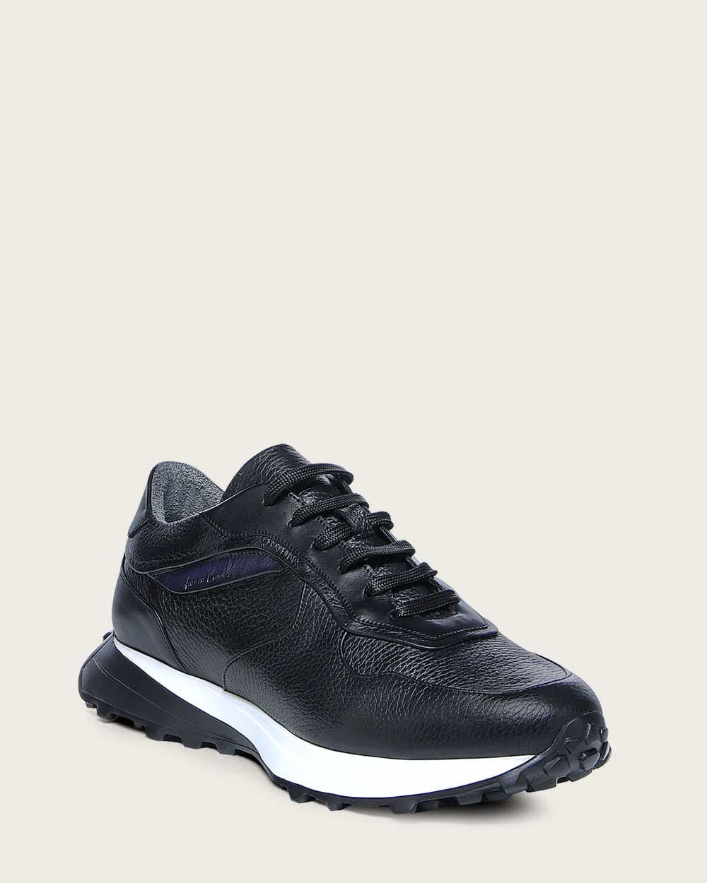 Black weightless sole bovine sneakers