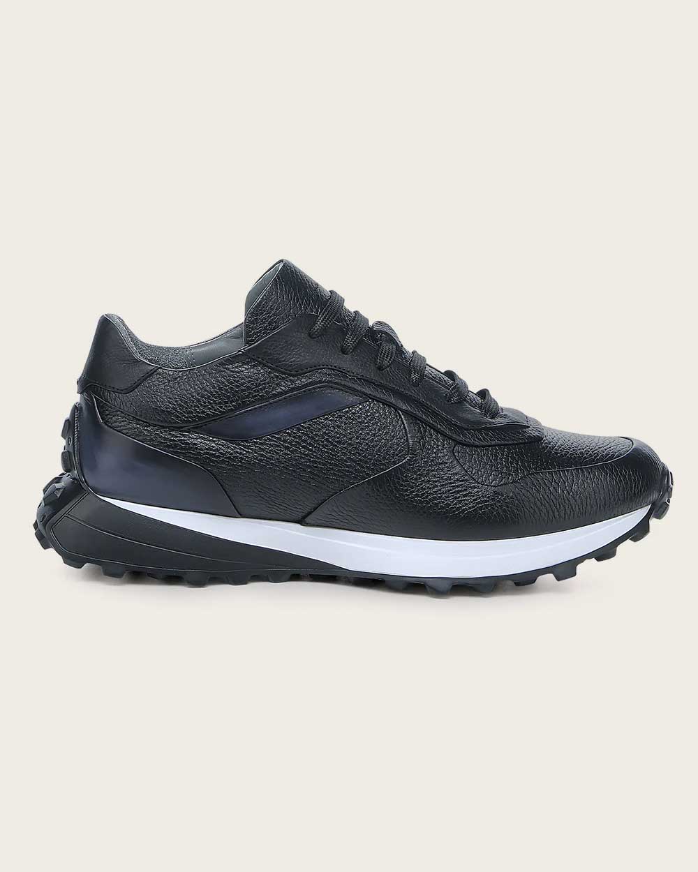 Black weightless sole bovine sneakers