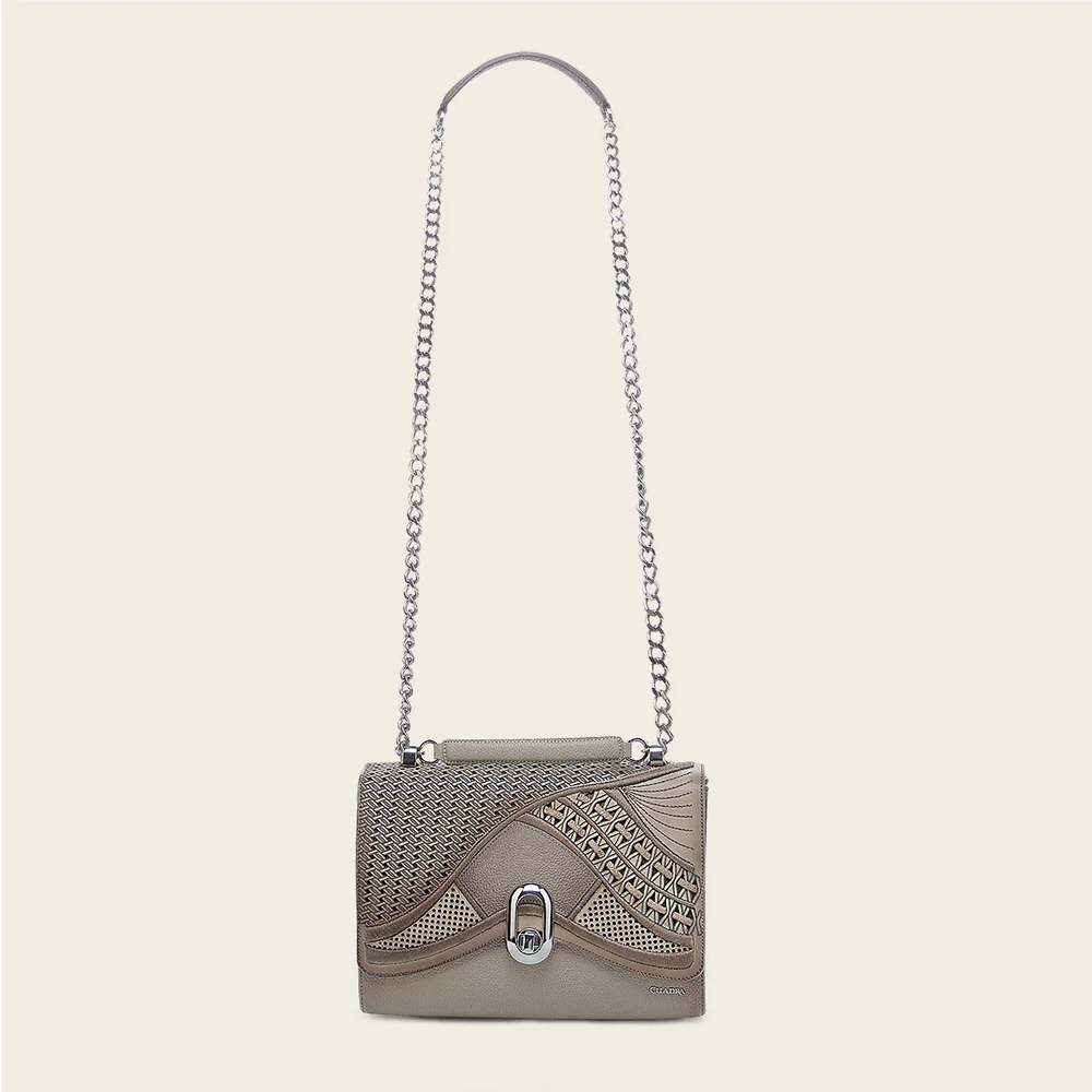 Luxury Women´s Beige Shoulder Bag in Bovine Leather 18 Luxury Women´s Beige Shoulder Bag in Bovine Leather