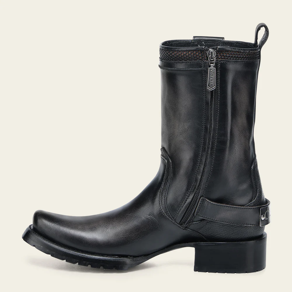 Urban black and sand biker boot