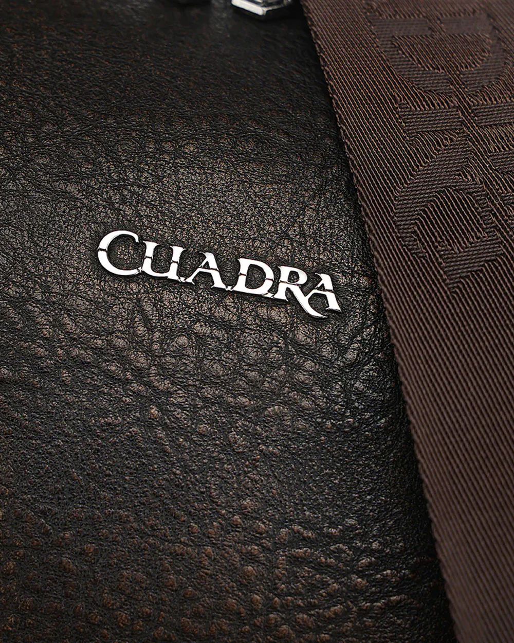 Luxury Men’s Travel Bag in Genuine Sheepskin Leather with Vintage Finish 3 Luxury Men’s Travel Bag in Genuine Sheepskin Leather with Vintage Finish